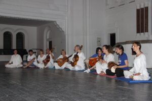 kirtan_yoga_meditation_ashram_2025